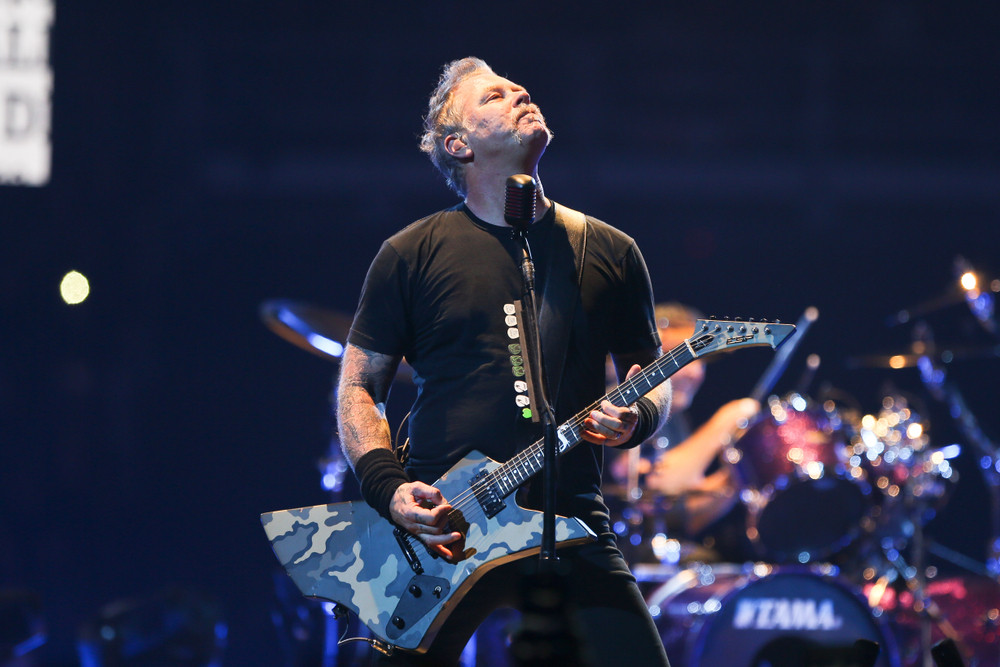 Pevač grupe Metalika završio na klinici, otkazani svi koncerti!