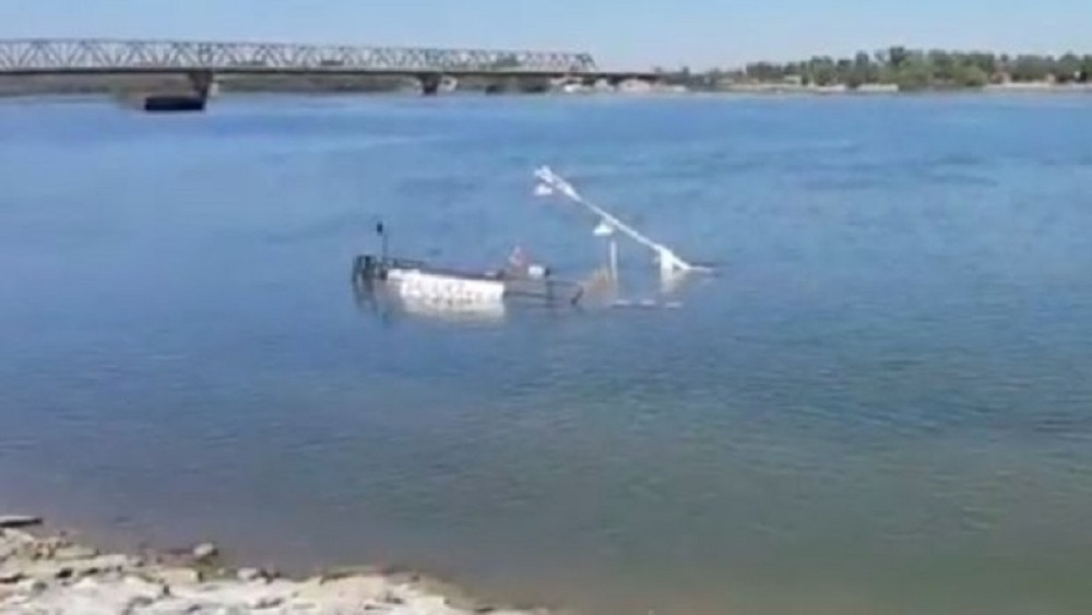 Teretnjak kod Ade Huje potonuo za pola sata, pogledajte jeziv snimak nesreće! (VIDEO)