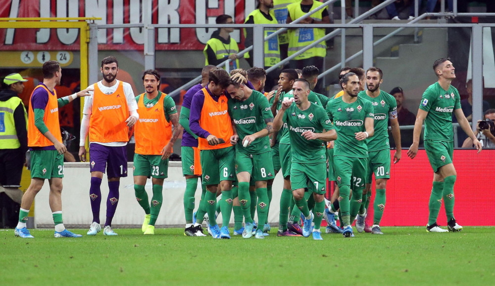 Dva penala, crveni karton i pobeda Fiorentine za kraj nedelje u Italiji (VIDEO)