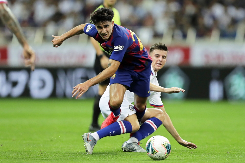 Pogodak koji baca u delirijum, komentator je kao pokvarena ploča ponavljao: "GOL GOL GOL GOL GOL.." (VIDEO)