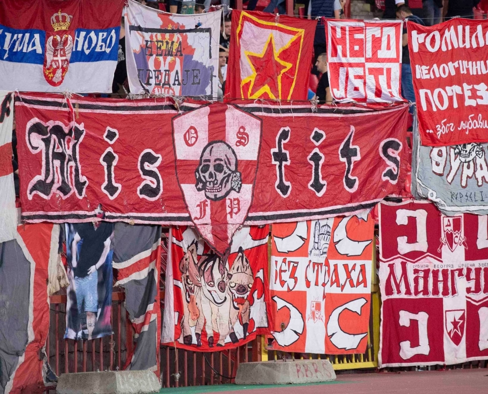 Delije oduševile Grke snažnom porukom dobrodošlice (VIDEO)