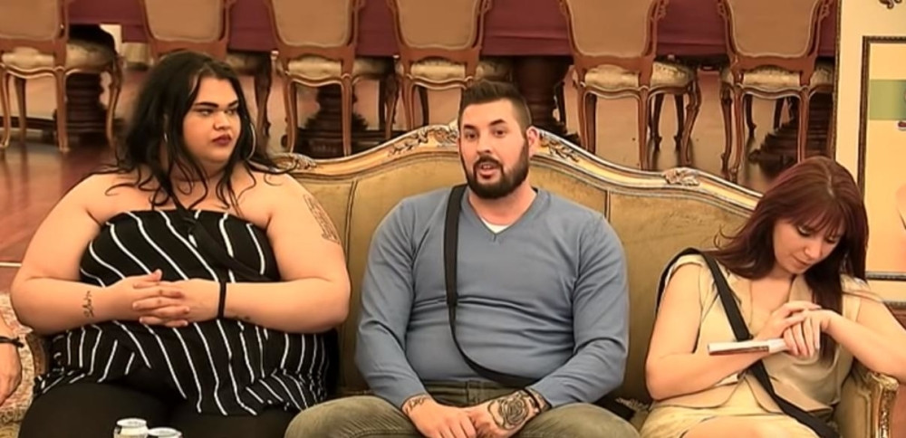 Smučiće vam se život: Evo u čemu Pavao spava!