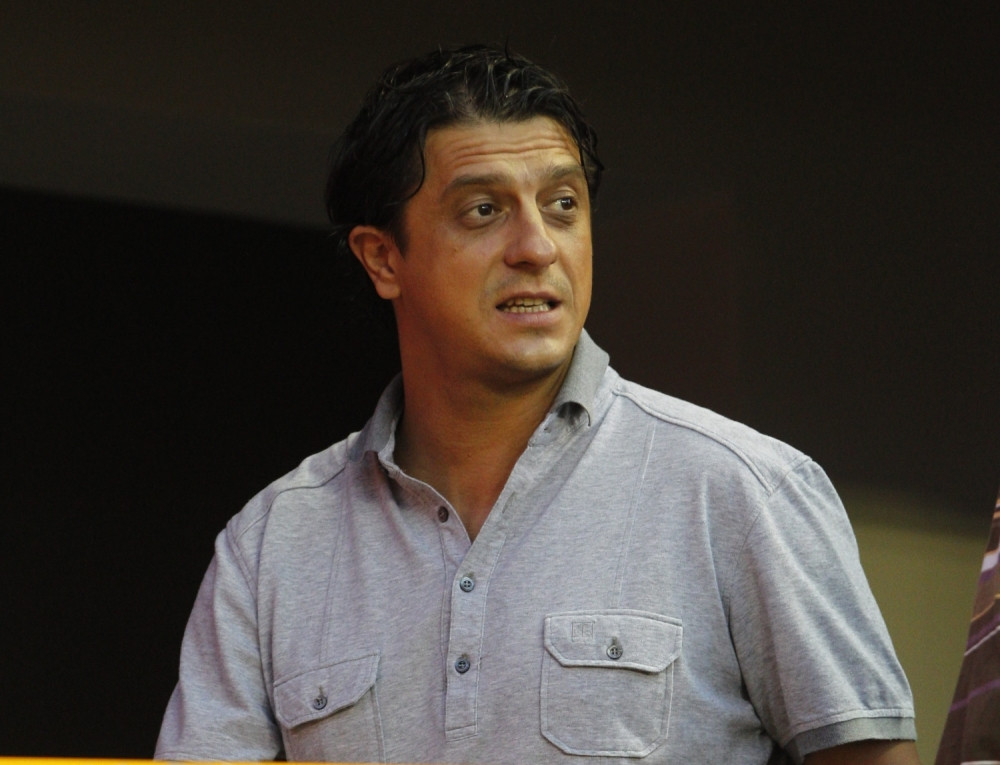 Propustio je veliku šansu, ali i Zvezda mora da odluči ko je prvi napadač...