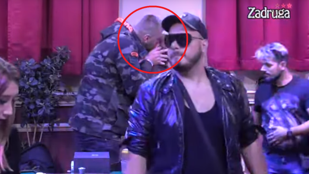 Janjuš naskočio na trudnu Miljanu! Poljupci prštali na sve strane, Zoli neće biti dobro! (VIDEO)