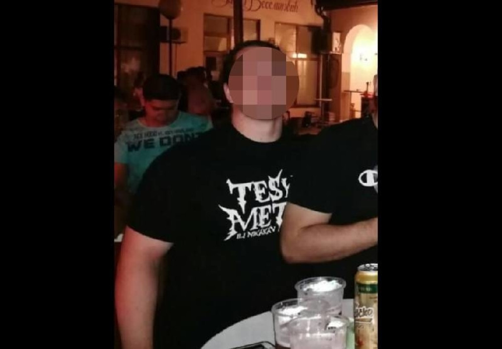 Njegov školski dotrčao na mesto ubistva! Viđali se redovno, od njegovih reči o porodičnj tragediji podilazi jeza (FOTO)