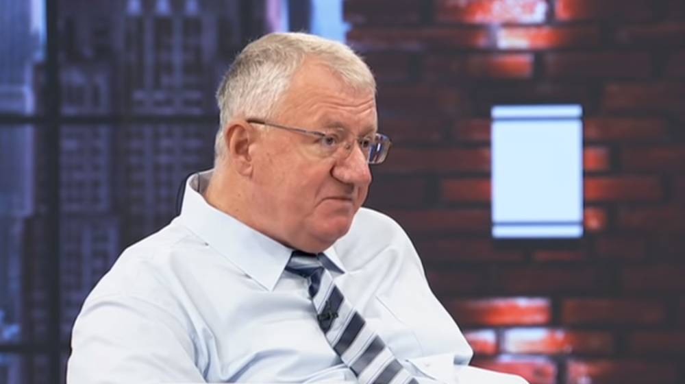 Šešelj revoltiran zbog vređanja Handkea, osuo paljbu po Biljani Srbljanović i Filipu Davidu: Poznati srbomrzac, go*no u ljudskom obliku!
