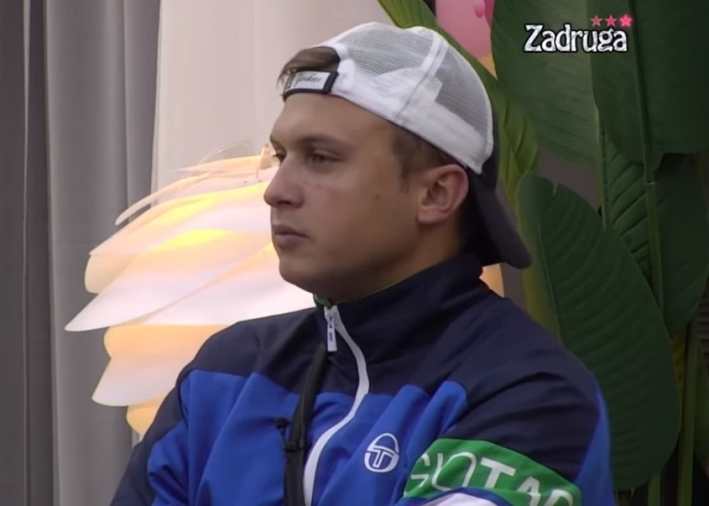 Karić napisao pismo ocu Osmanu: "Mnogo mi se zgadila i ne mogu da je gledam"