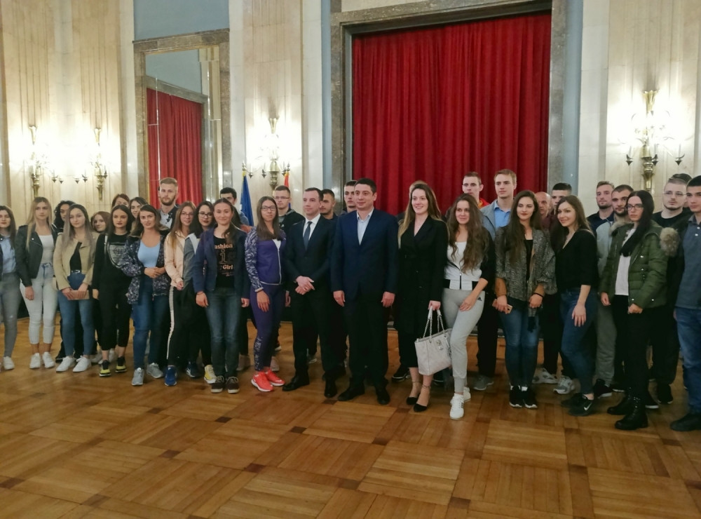 Mladi sa Kosova i Metohije na „Akademiji za preduzetništvo” u Beogradu