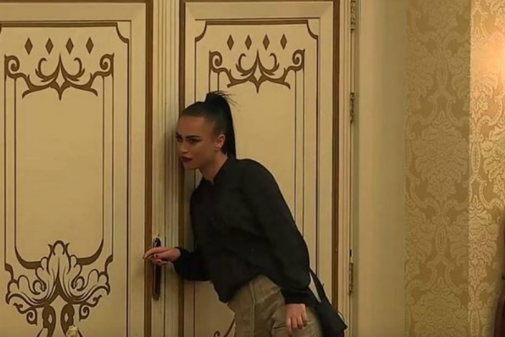 Ivaniji se slošilo od straha, a onda je otvorila vrata i ponovo se susrela sa njim licem u lice! (FOTO)