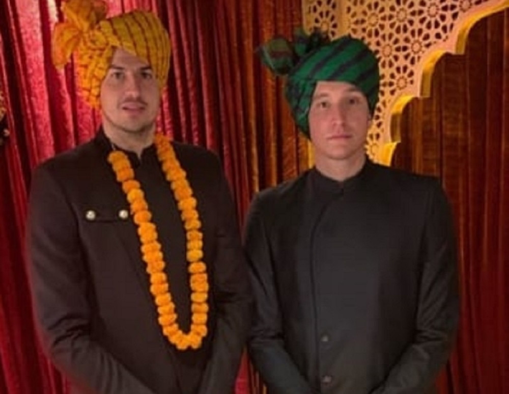 Bjelica i Bogdanović rešili da osete sve čari indijske kulture! (FOTO)