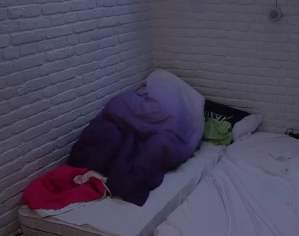 Miljana i Zola blokirali vrata, a onda je usledio brutalan se*s! (VIDEO 18+)