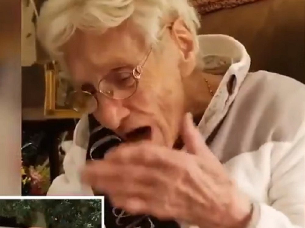 Bakica dobila nezaboravnu proslavu stotog rođendana! Slali jedno drugom poljupce, vrištala od uzbuđenja, san svih žena! (VIDEO)