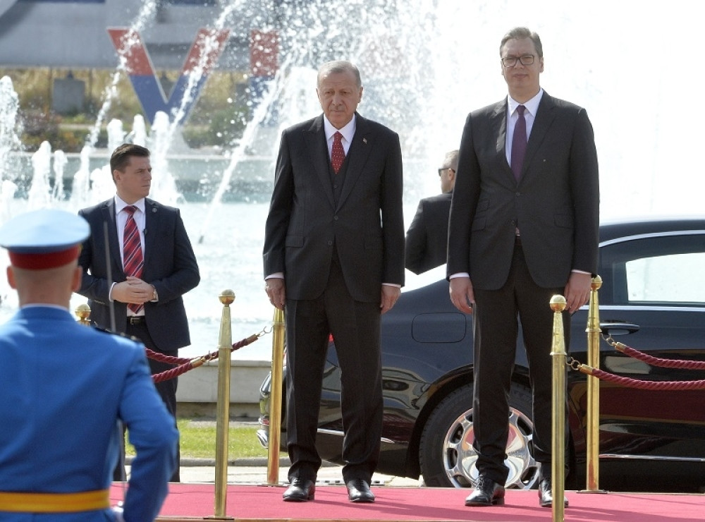 Na Instagramu okačio fotografije sa Vučićem, preko 6 miliona ljudi prati susret u Beogradu! (FOTO)