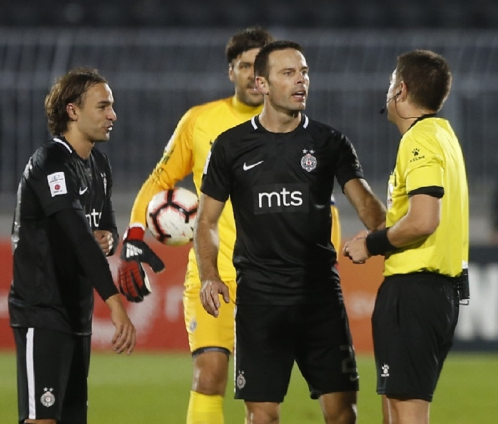 Stop pritiscima Zvezde i Partizana! (FOTO)