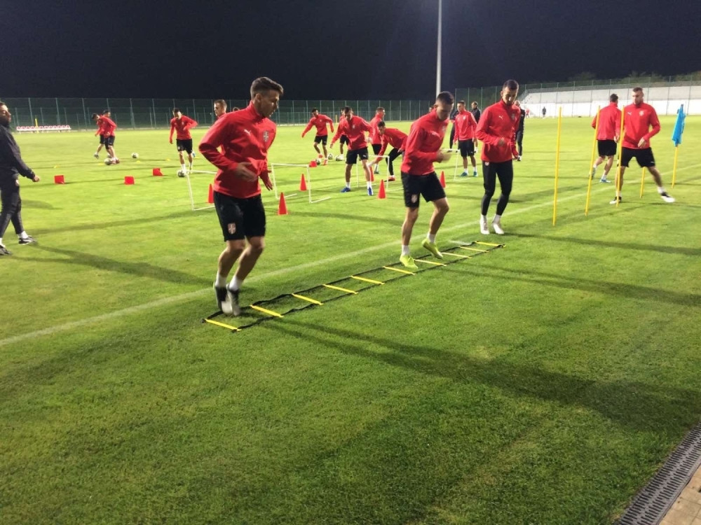 Lepo izgleda srpska reprezentacija, tu su i Ilić i Milijaš (FOTO)