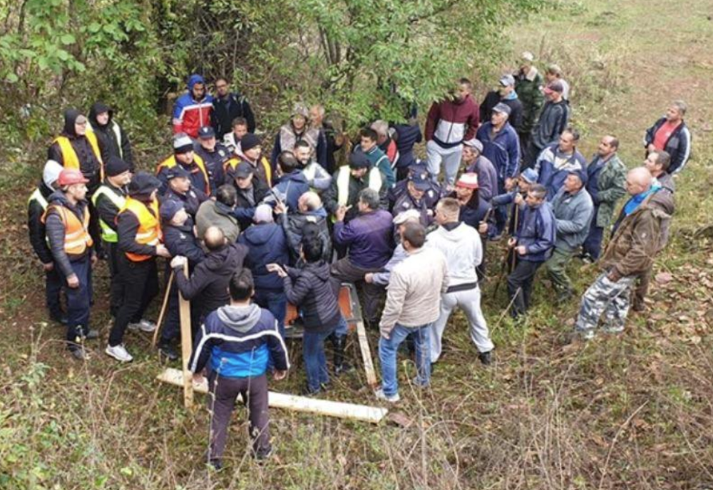 Izbila opšta tuča, meštani pretukli privatno obezbeđenje! Investitor Dragan se oglasio i najavio šok vesti!