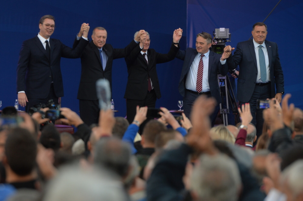 Predsednik Vučić dočekan ovacijama, održao govor za pamćenje (VIDEO)