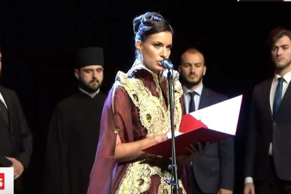 Kada se na bini Sava centra pojavila Dragana Kosjerina, nastao je muk u publici! (FOTO)