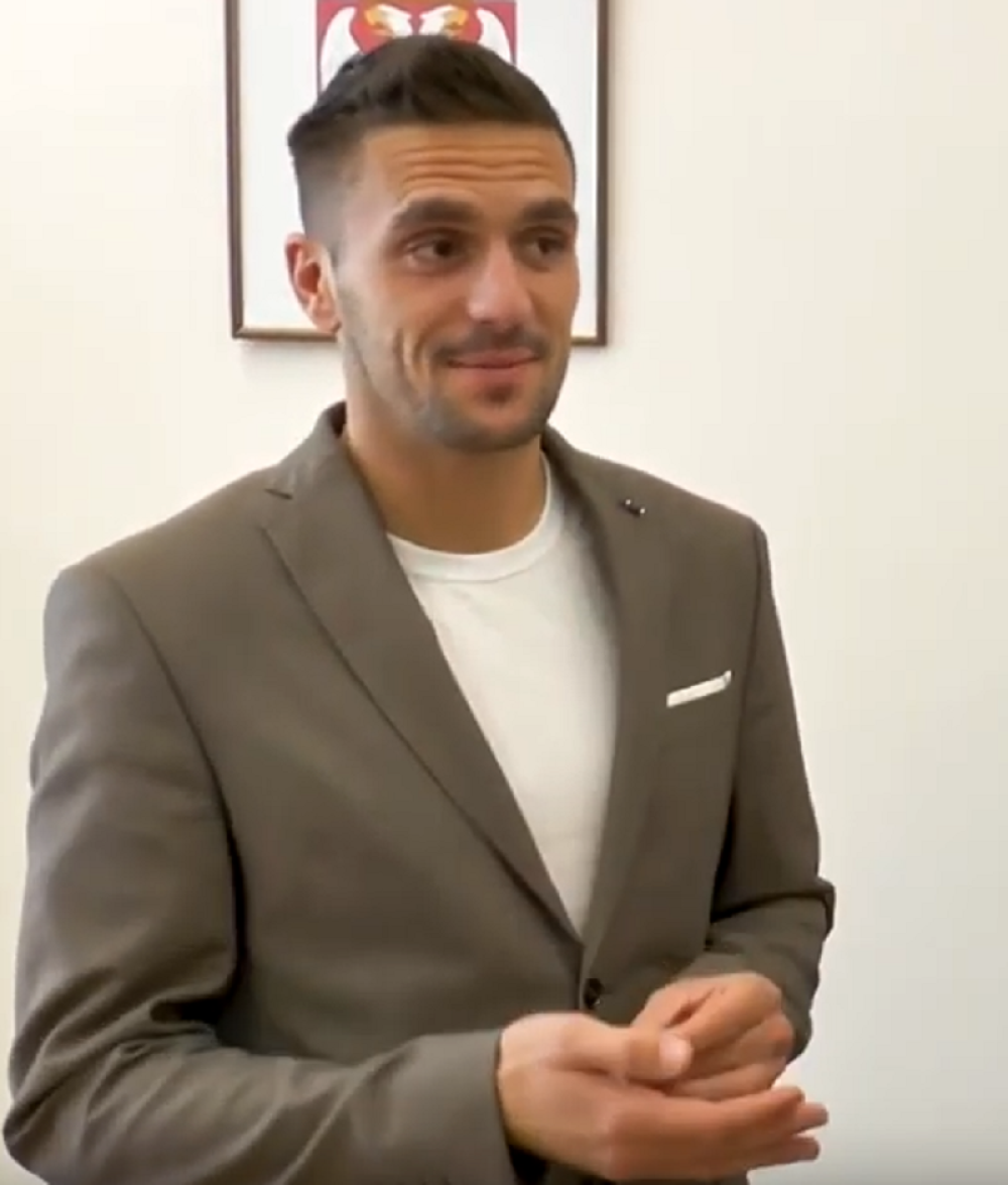 Tadić, Miletić i Pavkov posetili osnovne škole „Dragan Lukić” i „Sava Šumanović”