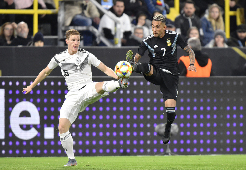 Odlična utakmica i dva različita poluvremena na "Signal Iduna Parku"! (VIDEO)