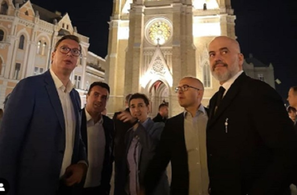 Zaev krenuo da odgovori na pitanje, Vučić ga prekinuo i rekao: "Zoki, imaš 59 sekundi"! (VIDEO)