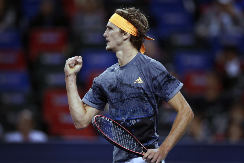 Federer zreo za penziju?! Zverev izbacio Švajcarca sa Mastersa u Šangaju! (VIDEO)