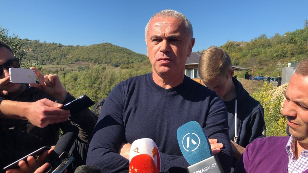 Direktor Zvezde se hitno vraća iz Podgorice za Beograd - Razlog je Kosovo!