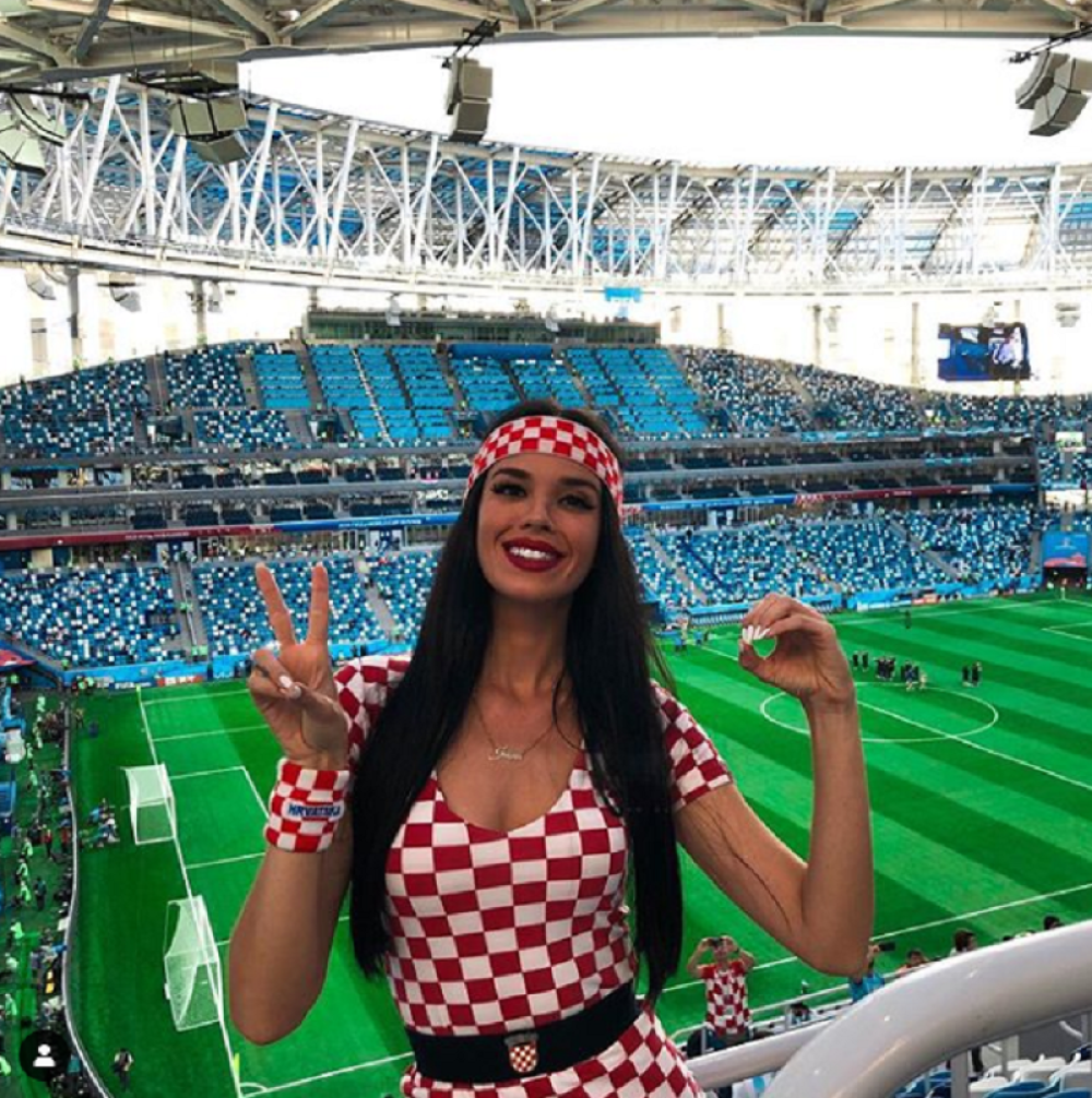 Zaboravite na Larisu, ova Hrvatica je nova SEKS BOMBA među navijačicama! (FOTO)