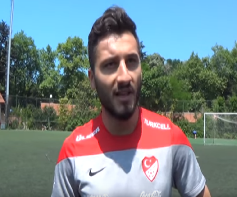 Turski fudbaler objavom podržao invaziju na Kurde! Navijači pobesneli, traže da hitno napusti klub!