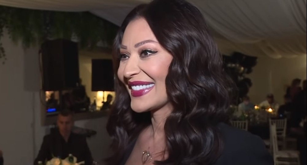 Ceca se podvrgla još jednom estetskom zahvatu: Pogledajte kako balkanska diva sada izgleda! (FOTO)