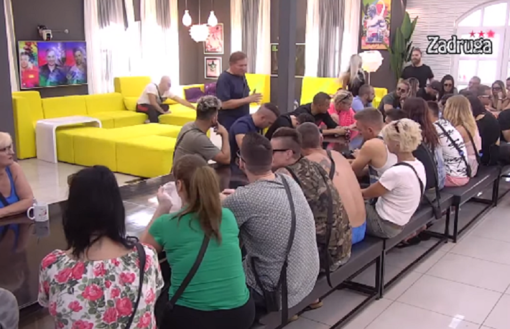 Prekinut sastanak u Zadruzi zbog Miloša Bojanića! Očitao lekciju ukućanima, pa im zapretio!