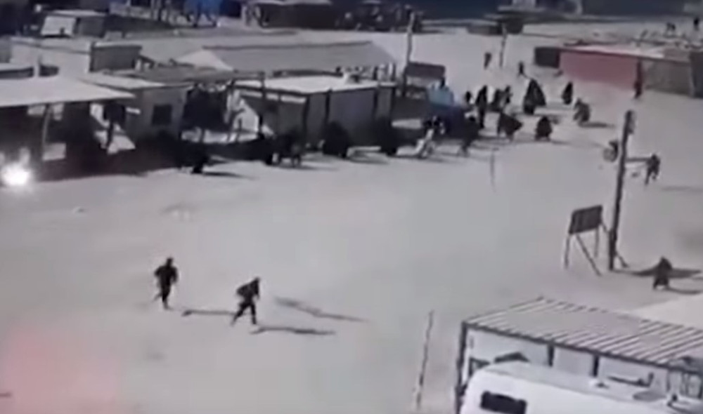 Pobeglo 785 žena boraca Islamske države! Masovna bežanija krenula posle turskog napada