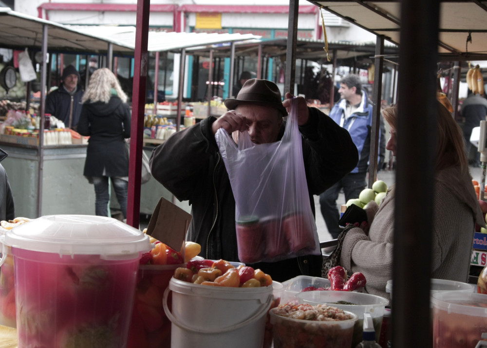 Prodavci nas obmanjuju! Na beogradskoj pijaci na Zelenom vencu otkrivena velika prevara!