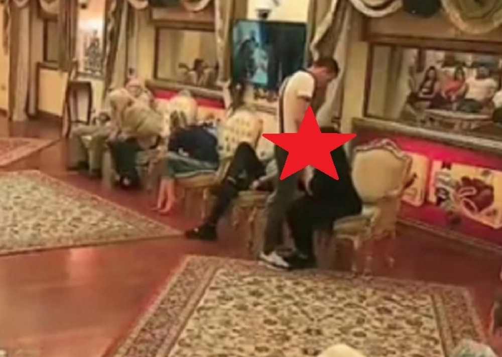 Parovima pušten necenzurisan snimak akcije Erinog unuka i prostitutke Vide (18+)