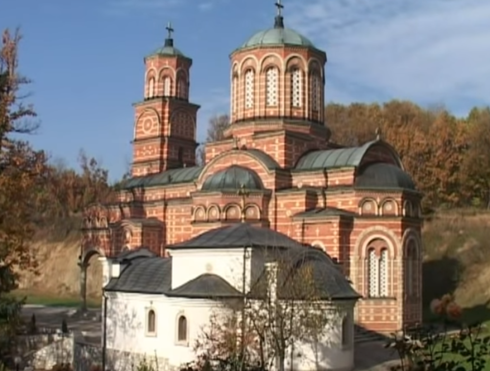 Bogorodica otkrila devojčici (13) lekoviti izvor! Čudotvorna voda manastira u kome su nepokretni prohodali, slepi progledali, nemi progovorili!