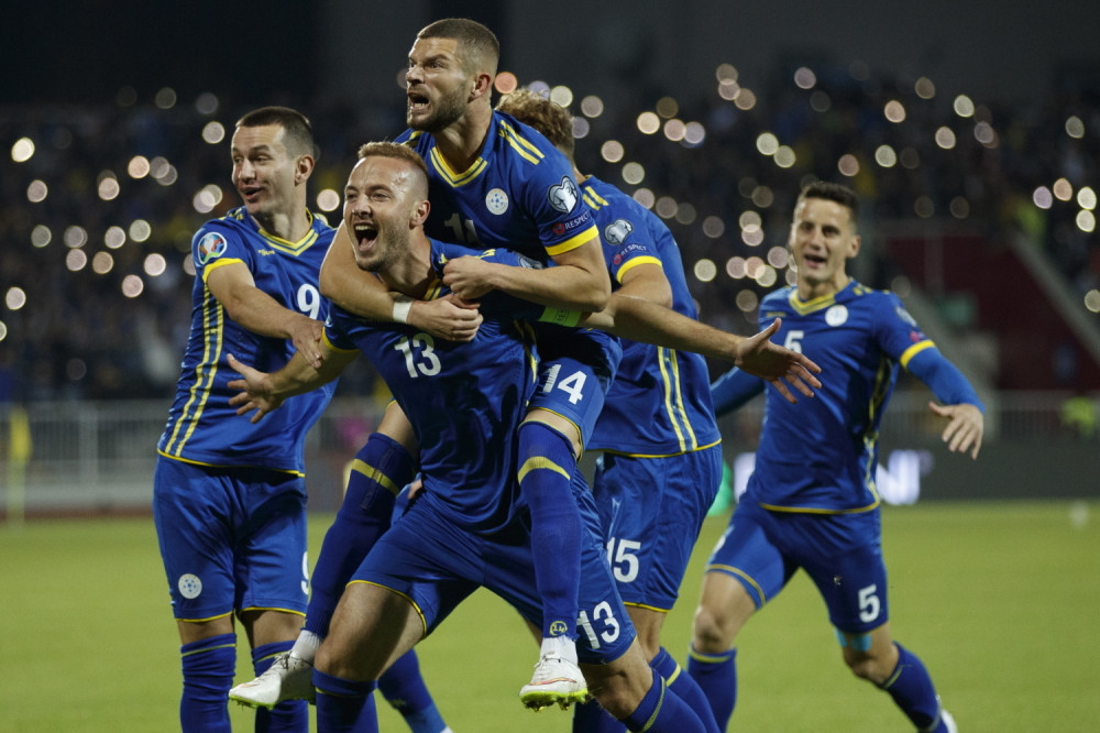 Fudbaleri tzv. Kosova rutinski savladali bledu i nemoćnu Crnu Goru! (VIDEO)