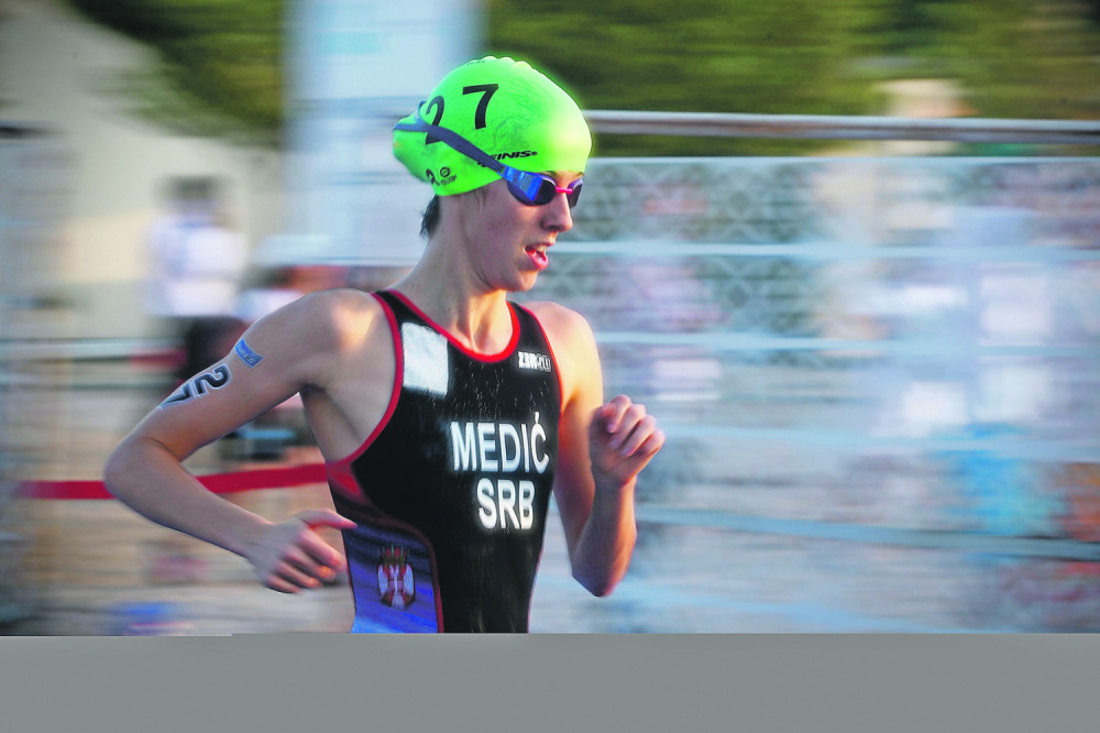 Svetske igre na plaži: Medićeva i Farkaš branili boje Srbije