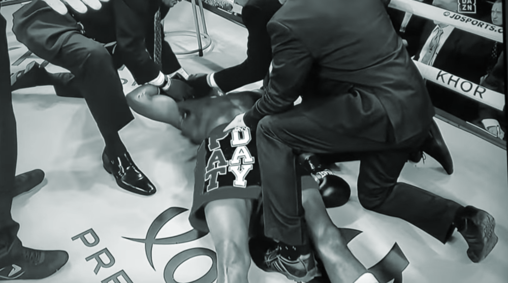 Svi smo se molili za čuvenog boksera, četiri dana se borio posle nokauta, ali povrede mozga su bile jače! Neka mu je večna slava