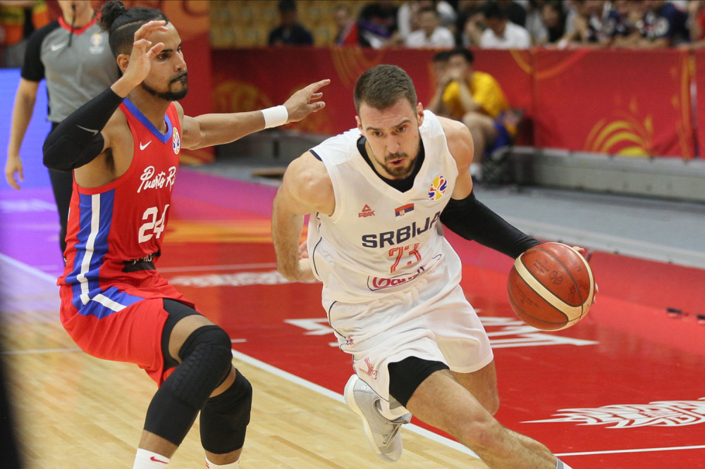 Tri prsta u kameru! Srpski reprezentativac u NBA ligi pokazao pravi patriotizam! (VIDEO)