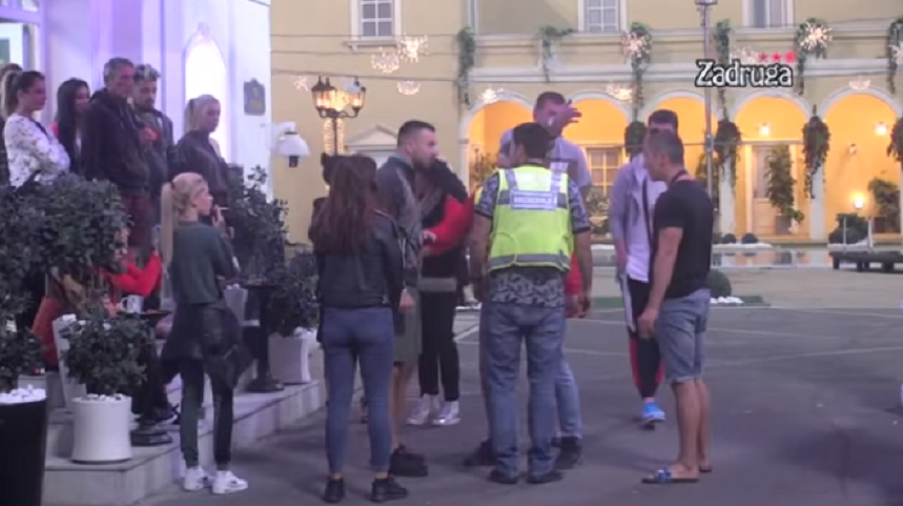 Vladimir Tomović nasrnuo na zadrugara! Zamalo se potukli, svi skočili da ih razdvajaju!