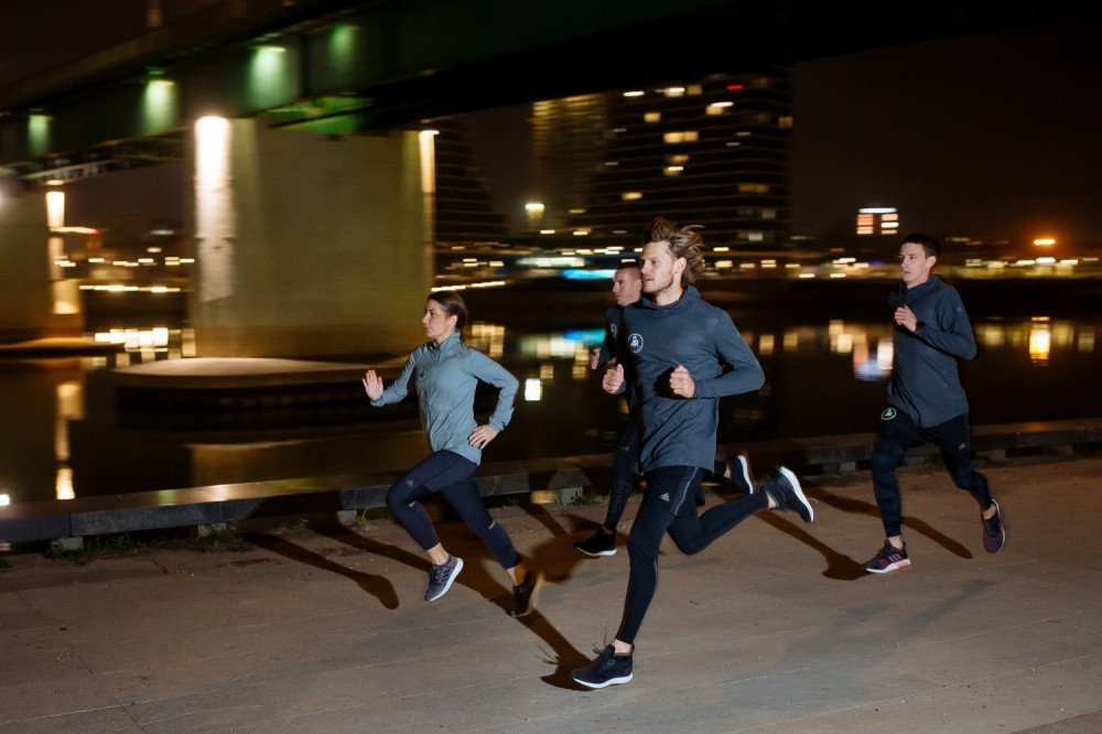 NOĆNA ŠTAFETNA TRKA "NIGHT MILE" ODRŽAVA SE VEČERAS NA "PROKOPU", UČEŠĆE BESPLATNO, OBEZBEĐENE VREDNE NAGRADE