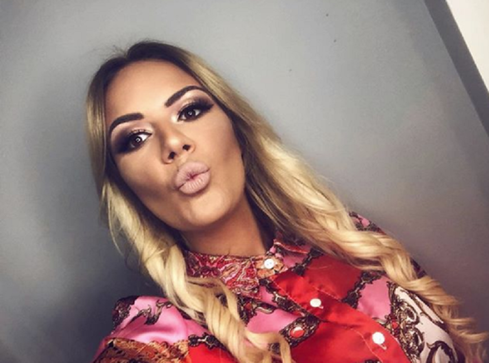 Evo ko je uhapšena srpska pevačica! Družila se sa najvećim zvezdama, a sada završila iza rešetaka zbog oružja za likvidaciju! (FOTO)