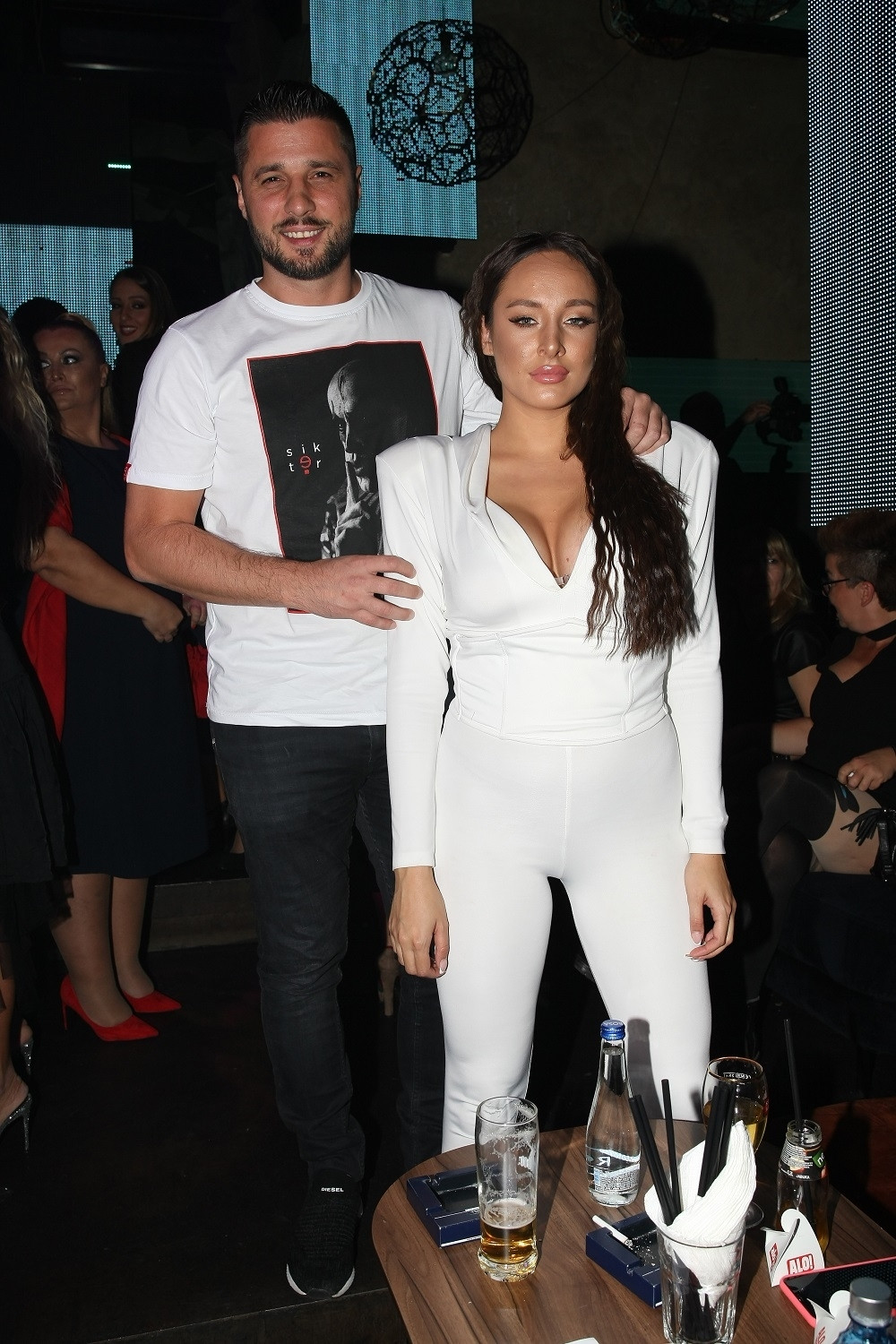 Luni  i Marku dosadila prestonica, nećete verovati gde odlaze!