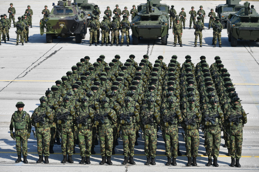(FOTO) Ovako je izgledala generalna proba Vojske Srbije! Grmelo i na nebu i na zemlji!