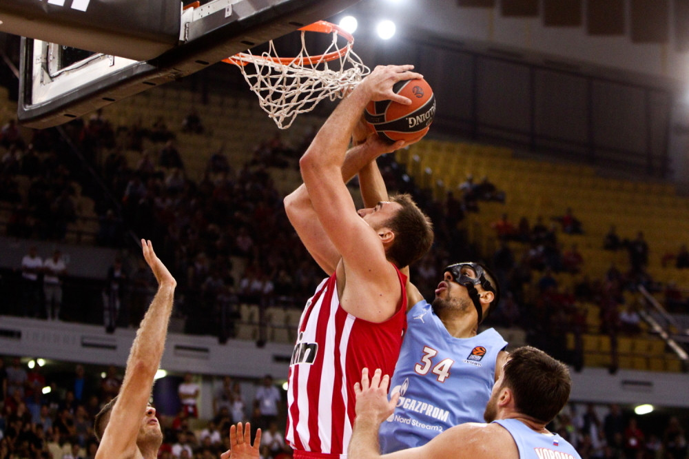 Zenit upisao prvi trijumf i to nad Olimpijakosom! Balkanci obeležili meč Valensija - Efes! (VIDEO)
