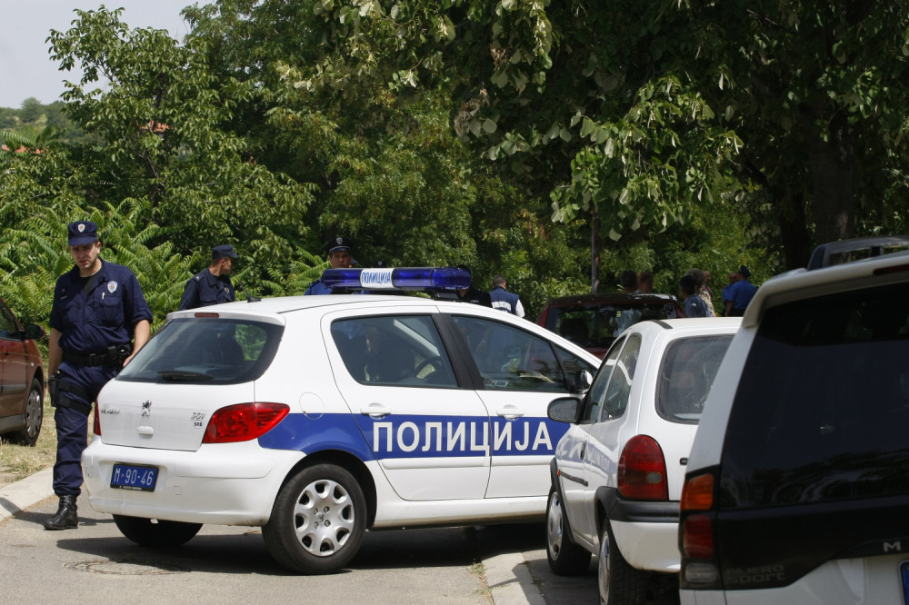 Stravična nesreća blizu Kraljeva! Udes traktora i automobila završio se s teškim povredama!