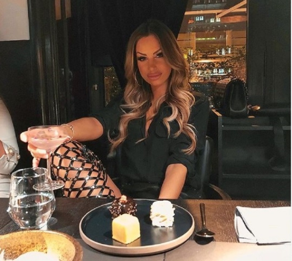 Iva Grgurić u po*no aferi sa fudbalerom! Tri dana tresli krevet, svi u hotelu se krstili zbog njihovih vrelih uzdaha! (FOTO DOKAZI)