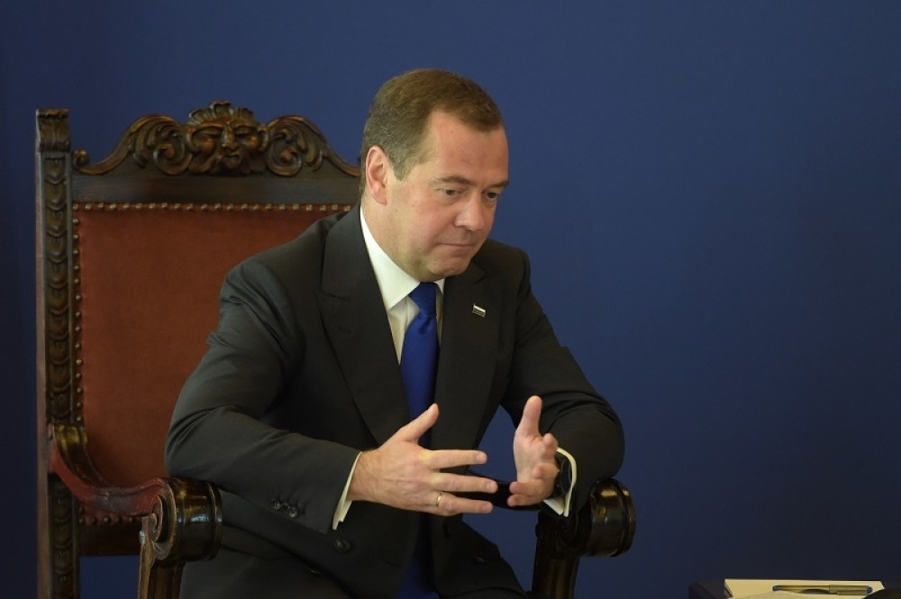 MEDVEDEV PODNEO OSTAVKU (VIDEO)