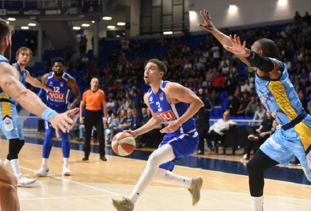 Italijani postigli za ceo meč samo 35 poena! Budućnost pala u produžetku! Sjajni Simonović nedovoljan za Olimpiju!