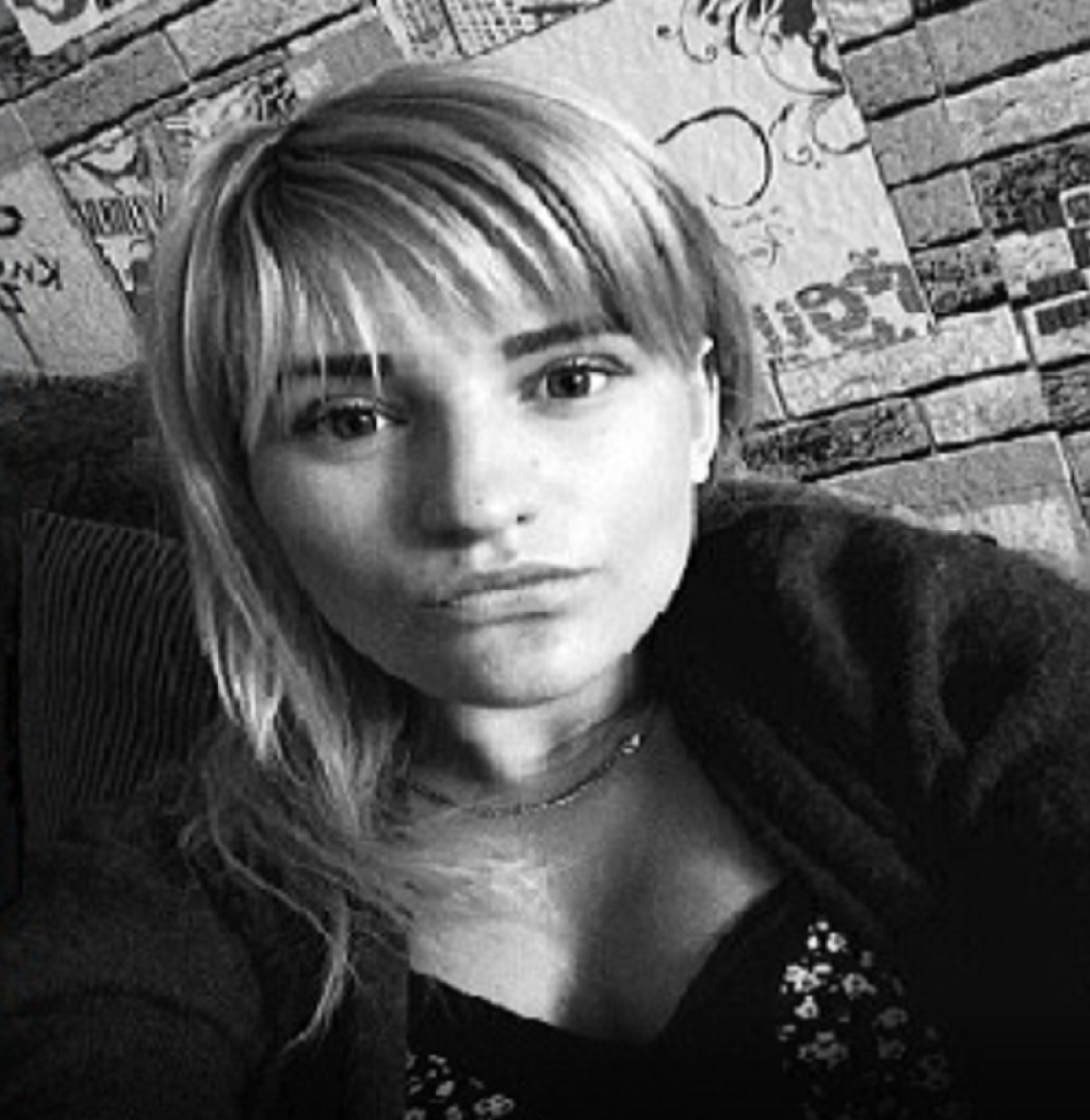 Vladislava ostavila sina Danila (2) i ćerku Anu (3) same, kada se vratila posle 9 dana policija je blokirala celu zgradu!